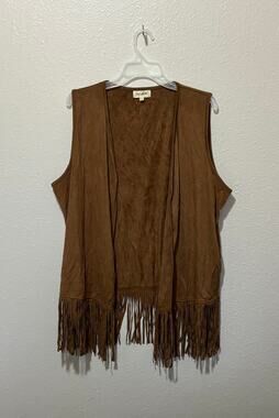 RETRO Women’s Sudler Faux Suede Vest Fringe Long Open Front Brown, size XL